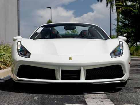 Used 2019 Ferrari 488 Spider RWD image 49