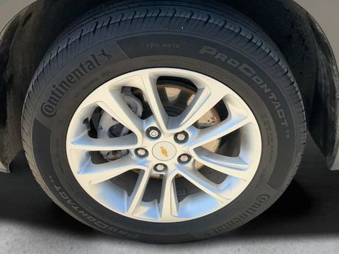 Used 2025 Chevrolet TrailBlazer LS w/ LS Convenience Package FWD image 9