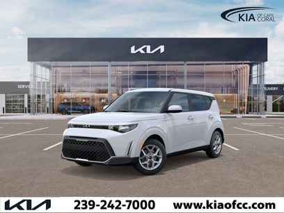 New 2025 Kia Soul LX