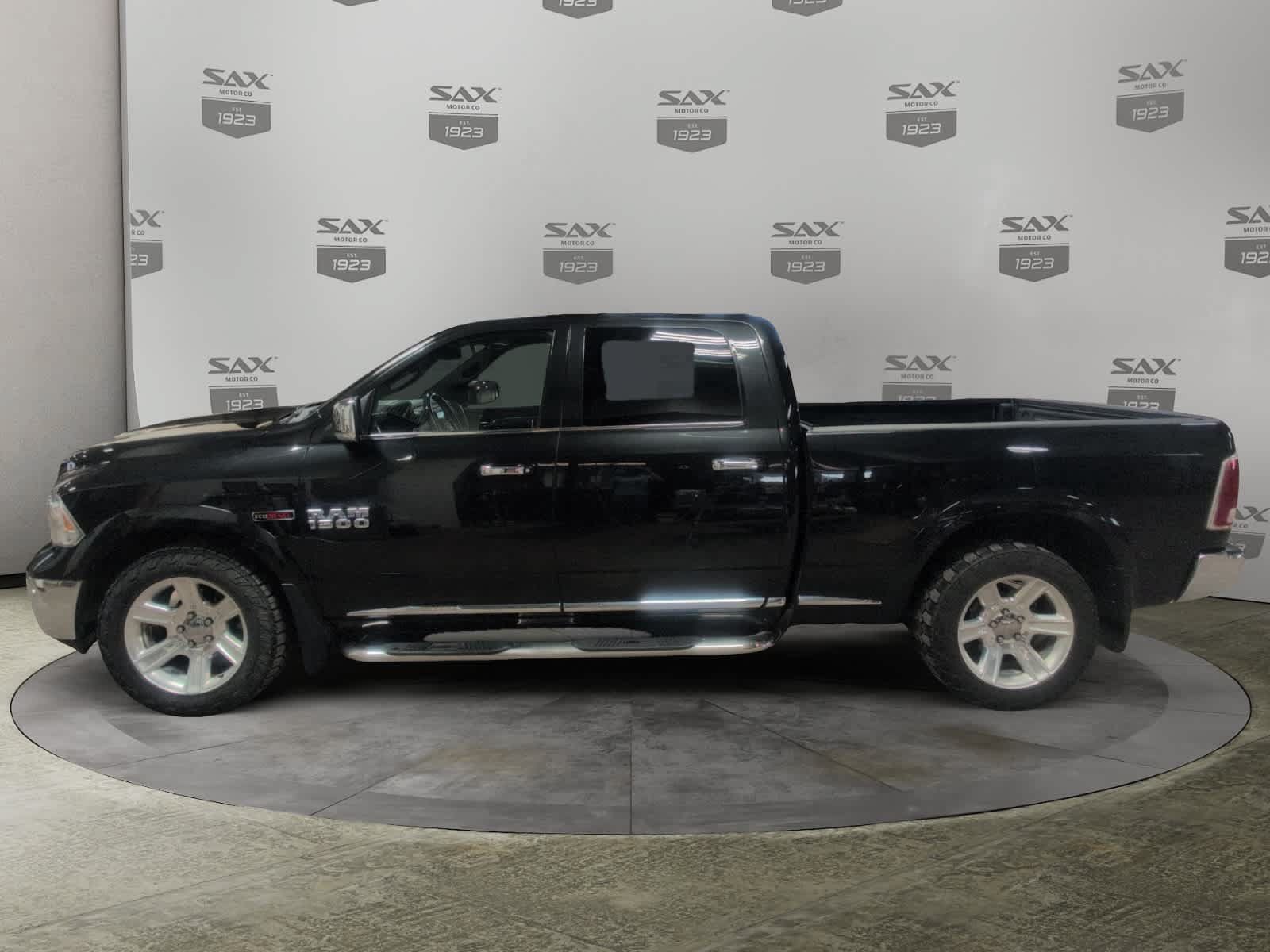 Used 2015 RAM 1500 Limited AWD/4WD image 2
