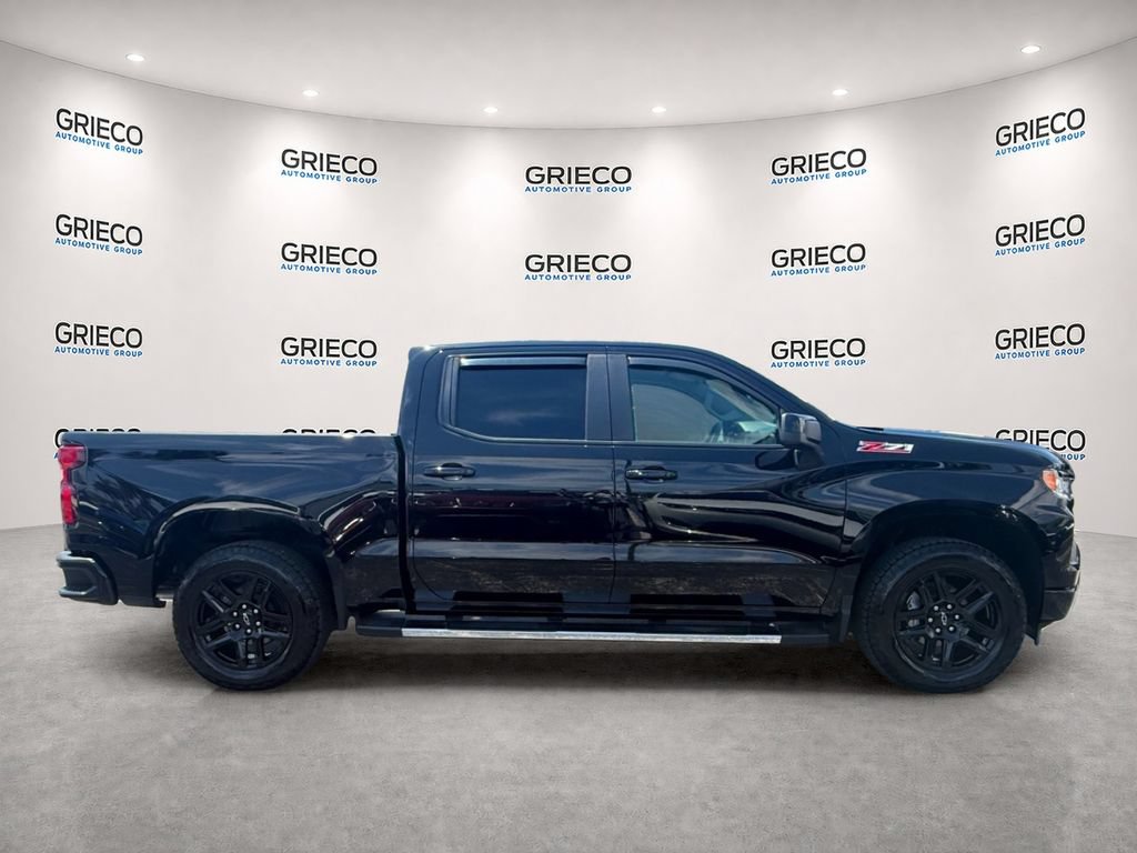 Used 2025 Chevrolet Silverado 1500 RST w/ Z71 Off-Road Package AWD/4WD image 8