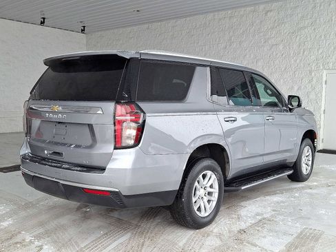 Used 2023 Chevrolet Tahoe LT w/ Luxury Package image 6