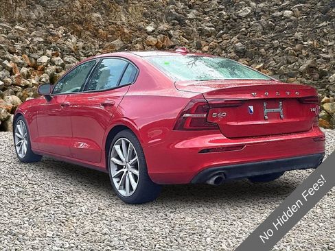 Used 2020 Volvo S60 T6 Momentum w/ Premium Package AWD/4WD image 7