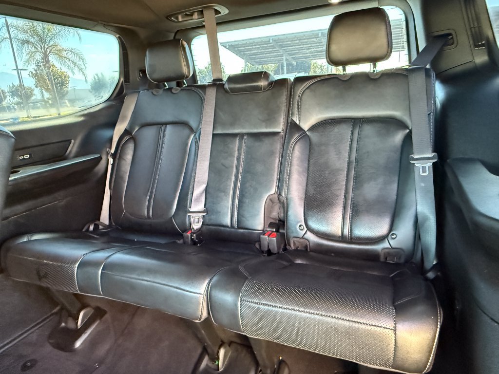 Used 2023 Jeep Wagoneer Series II AWD/4WD image 16