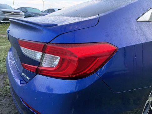 Used 2020 Honda Accord Sport image 10
