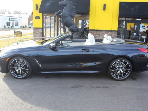 Used 2022 BMW 840i xDrive Convertible w/ Driving Assistance Package image 28