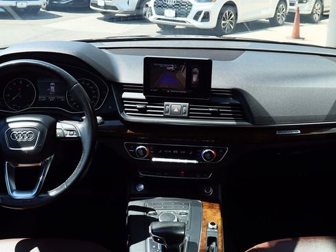 Used 2018 Audi Q5 2.0T Premium Plus w/ Premium Plus Package image 35