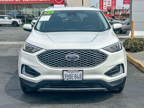 Used 2023 Ford Edge SEL image 3