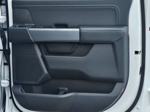 New 2025 Ford F150 XLT w/ Equipment Group 302A MID image 32