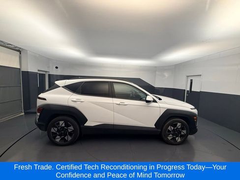 Certified 2025 Hyundai Kona SEL image 5