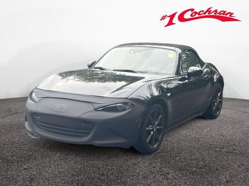 Used 2017 MAZDA MX-5 Miata Grand Touring RWD image 11