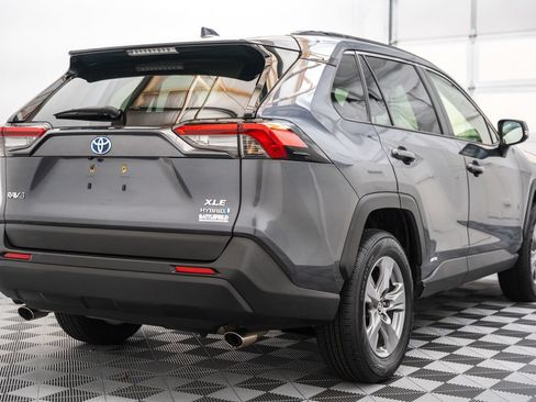 Certified 2024 Toyota RAV4 XLE w/ Convenience Package AWD/4WD image 5