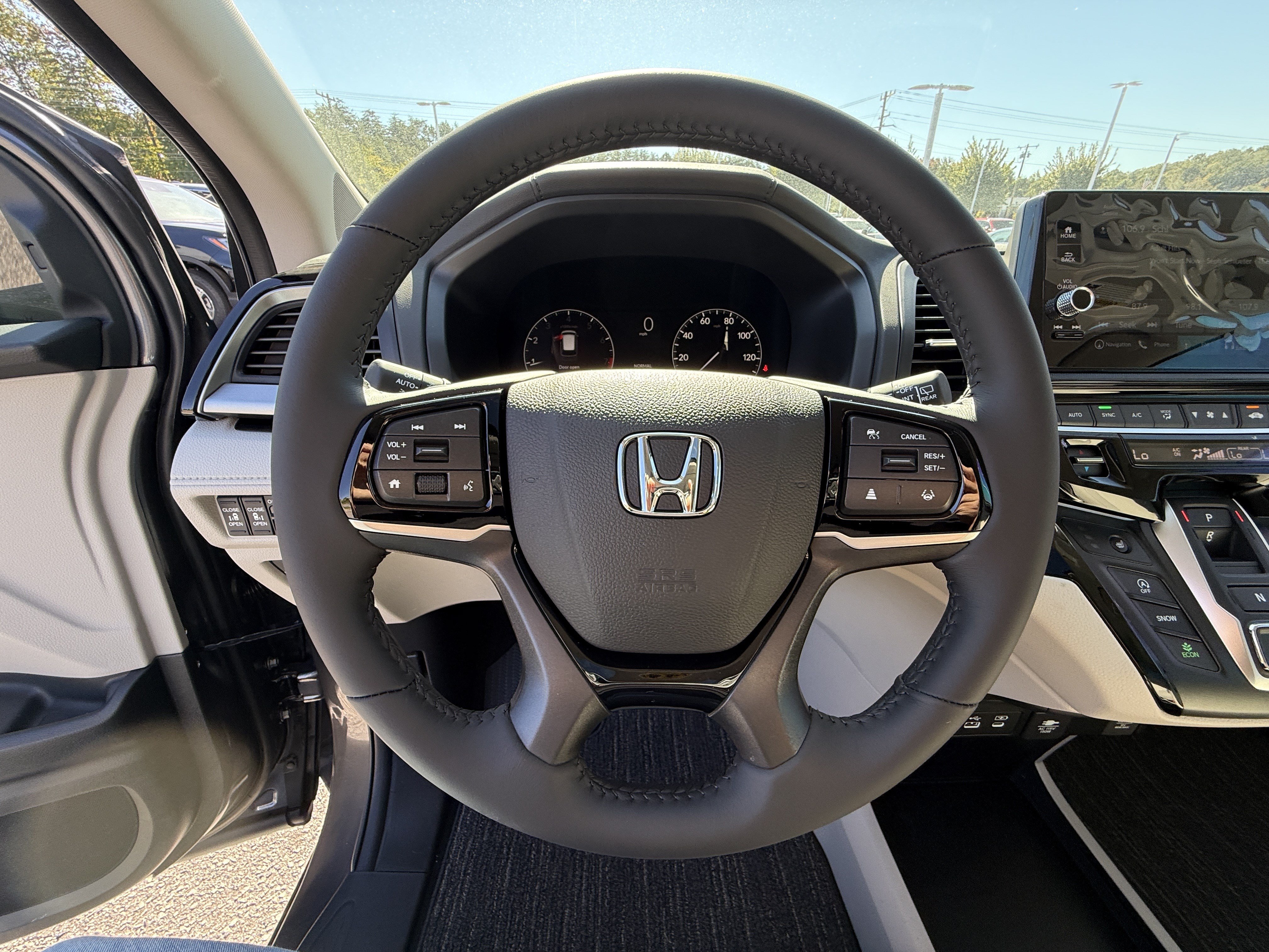 New 2027 Honda Odyssey Touring image 18