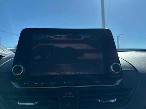 Used 2022 Nissan Altima 2.5 SV image 20