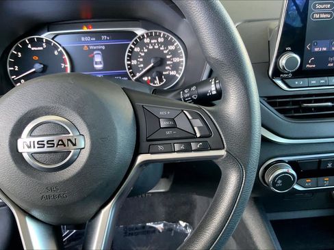 Used 2019 Nissan Altima 2.5 S FWD image 25
