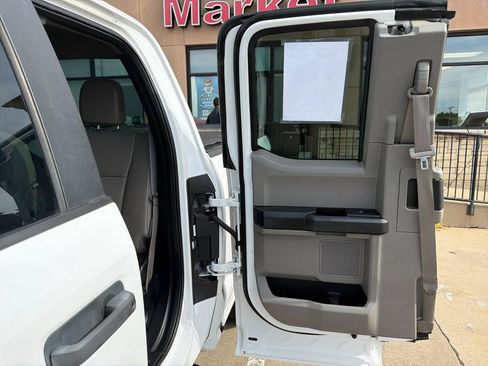 Used 2018 Ford F150 XL w/ Equipment Group 101A Mid AWD/4WD image 23