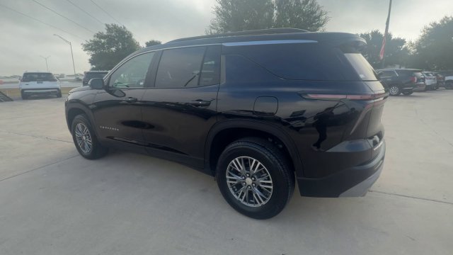Certified 2026 Chevrolet Traverse LT w/ Driver Confidence Package FWD image 6