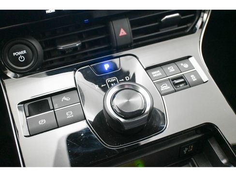 Used 2023 Subaru Solterra AWD image 41