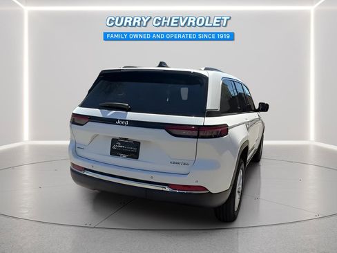 Used 2023 Jeep Grand Cherokee Limited AWD/4WD image 13