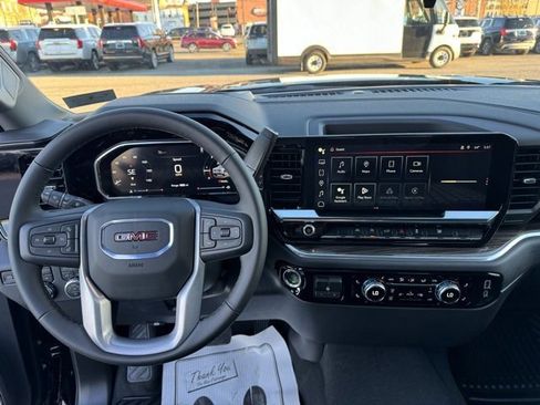 New 2026 GMC Sierra 1500 Elevation image 13