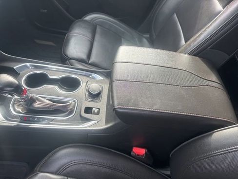 Used 2023 Chevrolet Traverse RS AWD/4WD image 22