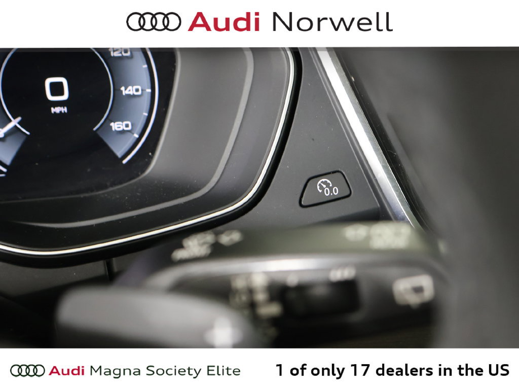 Used 2023 Audi Q5 e Prestige AWD/4WD image 31