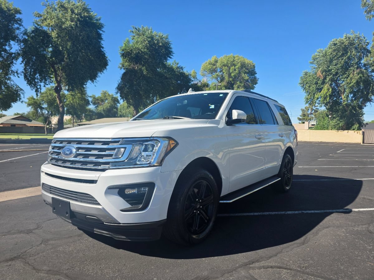 Used 2020 Ford Expedition XLT w/ Equipment Group 202A RWD image 3