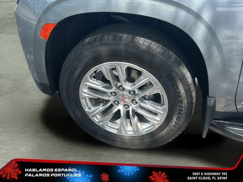 Certified 2024 GMC Yukon XL SLT w/ SLT Luxury Package AWD/4WD image 39