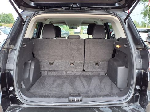 Used 2018 Ford Escape SE FWD image 8