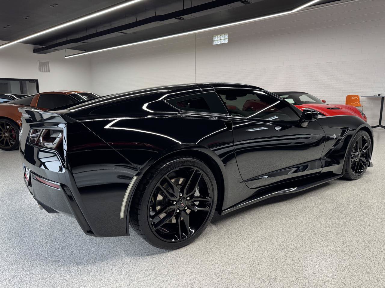 Used 2019 Chevrolet Corvette Stingray Coupe w/ 1LT RWD image 15