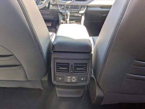 New 2026 Subaru Outback Limited AWD/4WD image 13