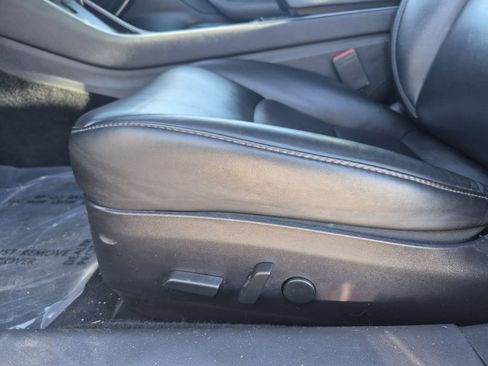 Used 2019 Tesla Model 3 Long Range image 12