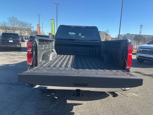 Certified 2025 Chevrolet Silverado 2500 LTZ image 29