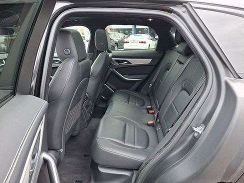 Used 2024 Jaguar F-PACE R-Dynamic S image 13