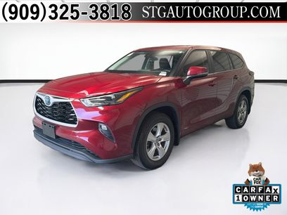 Used 2023 Toyota Highlander LE