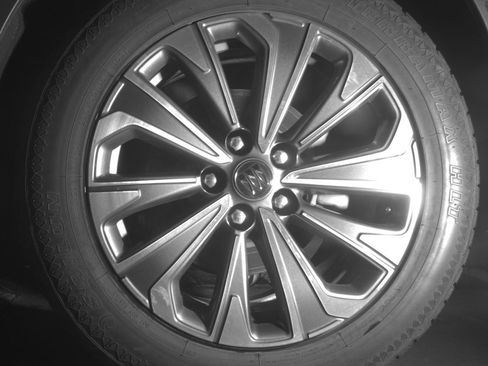 Used 2024 Buick Envision Preferred image 14