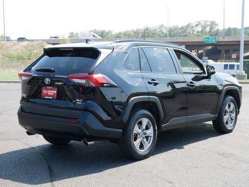 Certified 2025 Toyota RAV4 XLE AWD/4WD image 7