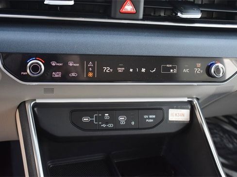 New 2026 Kia Carnival EX image 31