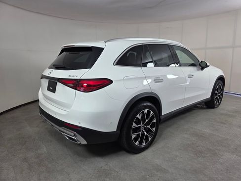 Certified 2025 Mercedes-Benz GLC 350e 4MATIC image 4