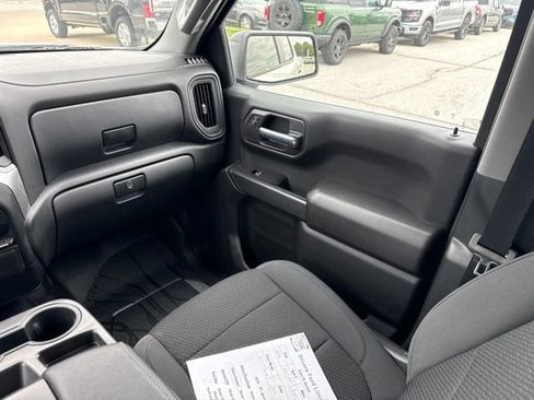 Used 2022 Chevrolet Silverado 1500 Custom Trail Boss w/ Safety Confidence Package AWD/4WD image 19