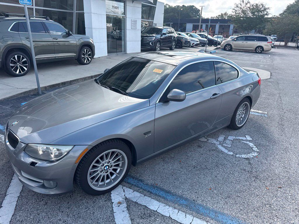Used 2011 BMW 328i xDrive Coupe AWD/4WD image 28