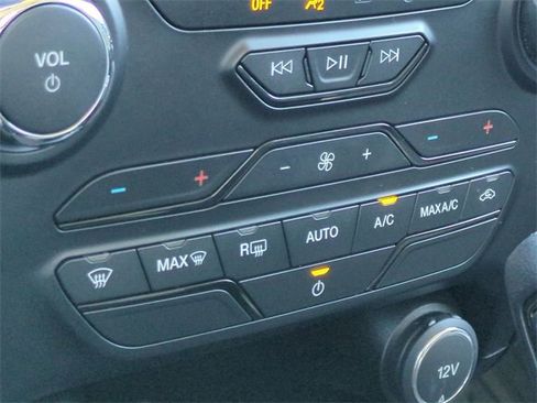 Used 2020 Ford Ranger XLT w/ Equipment Group 301A Mid image 25