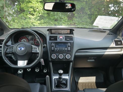 Used 2015 Subaru WRX Limited w/ Popular Package #1 AWD/4WD image 10
