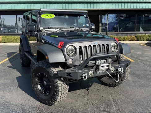 Used 2016 Jeep Wrangler Unlimited Sport w/ Quick Order Package 24S image 2