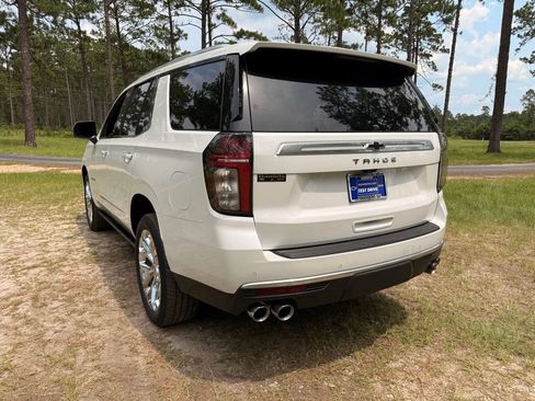 Used 2021 Chevrolet Tahoe High Country w/ Premium Package RWD image 3