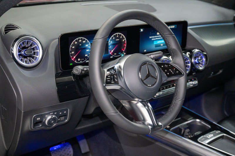 New 2026 Mercedes-Benz GLA 250 image 15