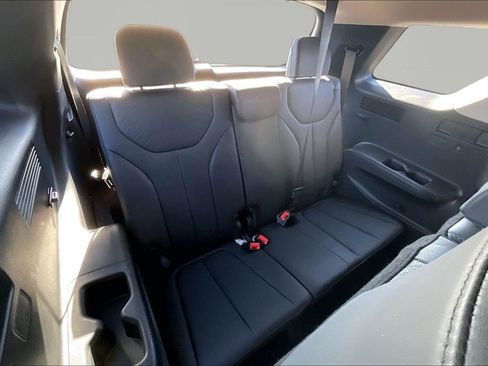 Used 2023 Hyundai Palisade SEL image 29
