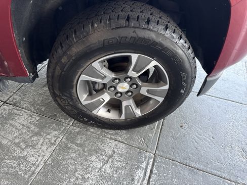 Used 2019 Chevrolet Colorado Z71 image 14