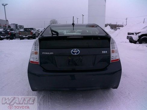Used 2011 Toyota Prius Four image 3