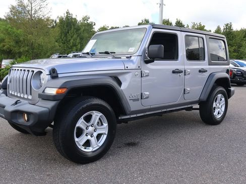 Used 2021 Jeep Wrangler Unlimited Sport AWD/4WD image 4